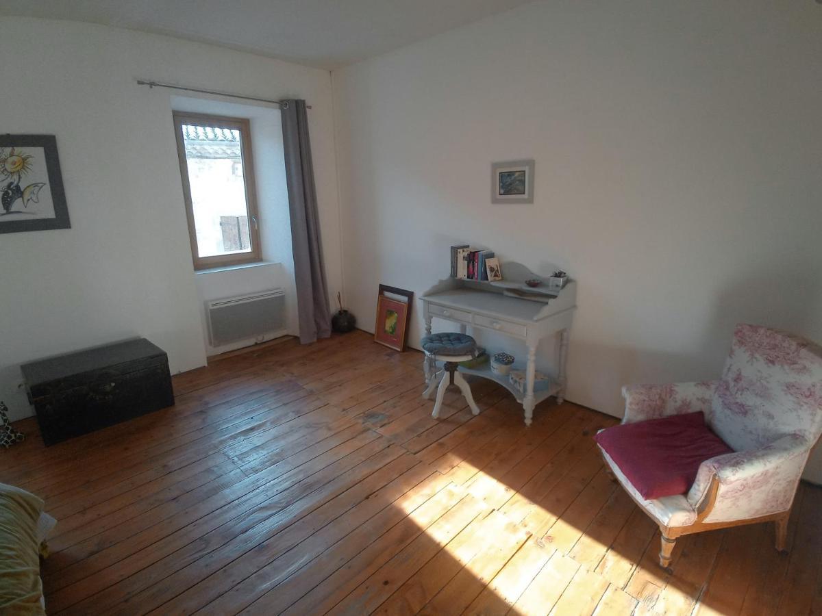 Maison De Village Bourdeaux Extérieur photo